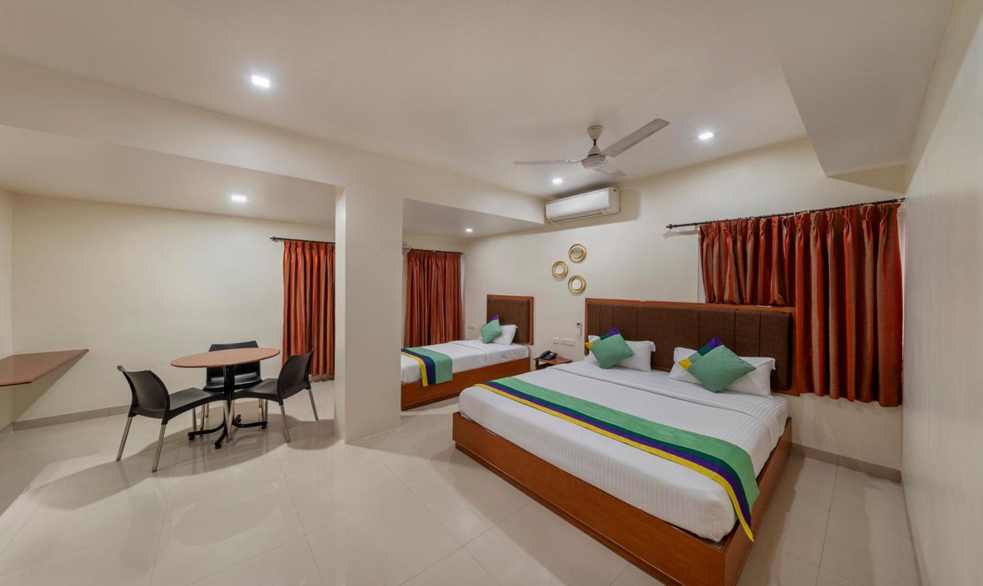 Treebo Sam Residency Hotell Coimbatore Exteriör bild